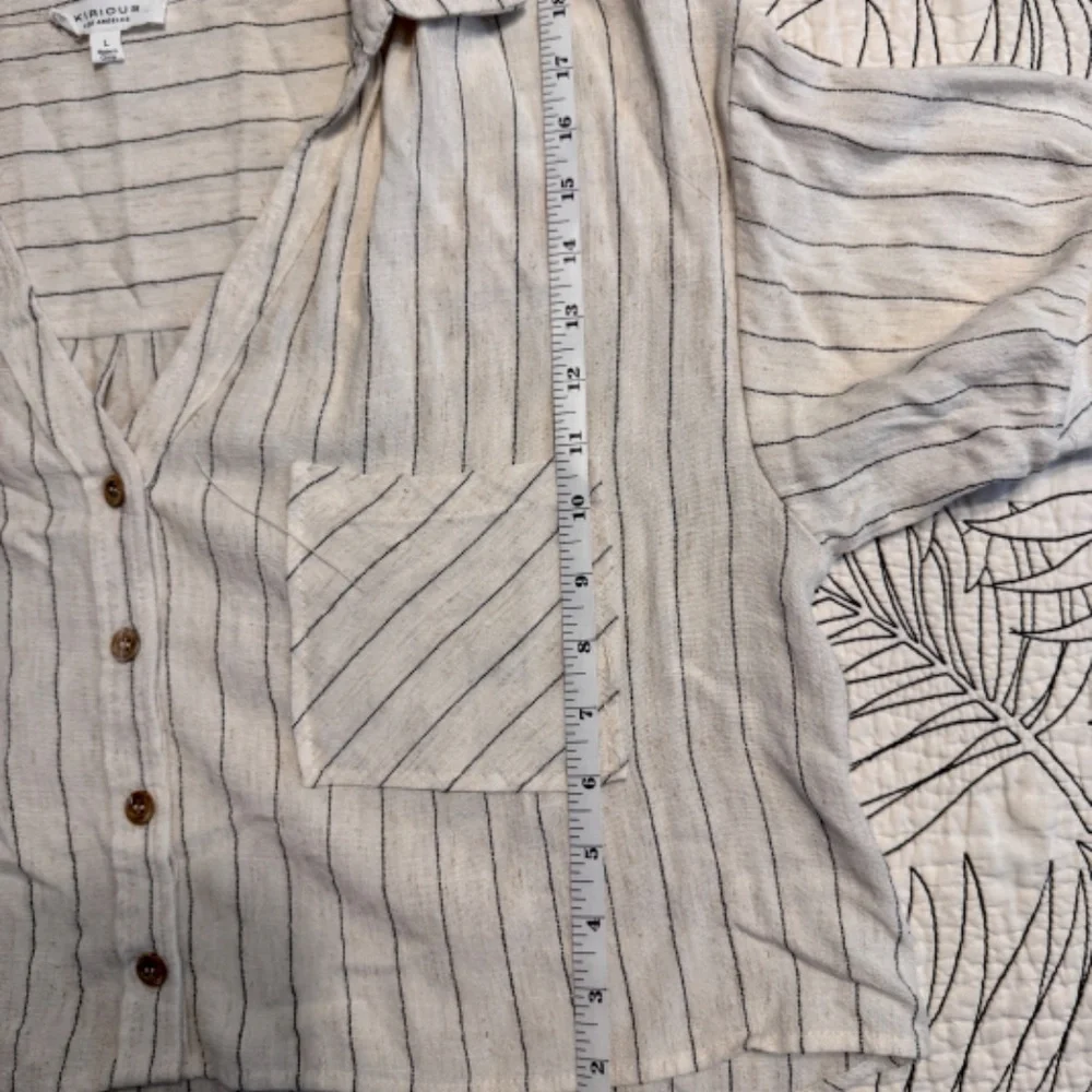 Cropped button down - Picture 3 of 3